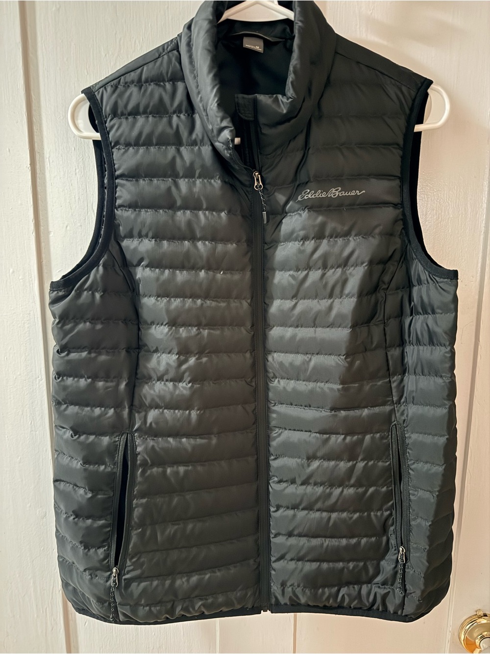 Eddie Bauer Quilted Puffer Vest in Charcoal Gray